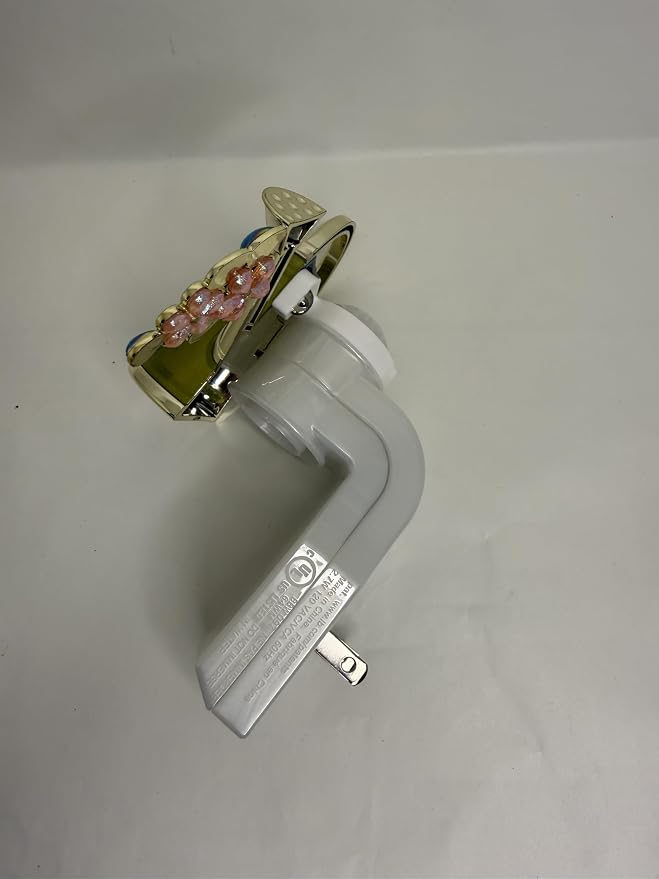 Bath & Body Works WATERING CAN Wallflowers Plug - alternate view 3
