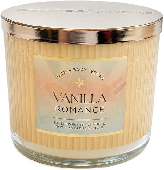 VANILLA ROMANCE Bath & Body Works 3 Wick Candle