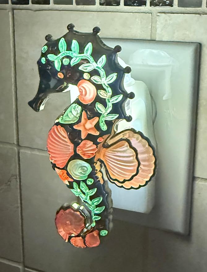 Bath & Body Works SEAHORSE Wallflowers Plug - alternate view 3