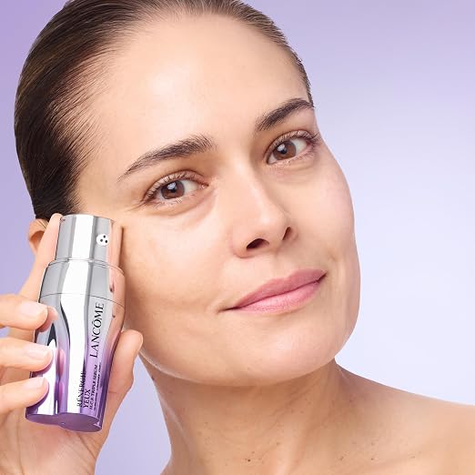 Lancôme Rénergie H.C.F. Triple Serum Eye – Lifting & Brightening Eye Serum additional product image 9 for details and texture