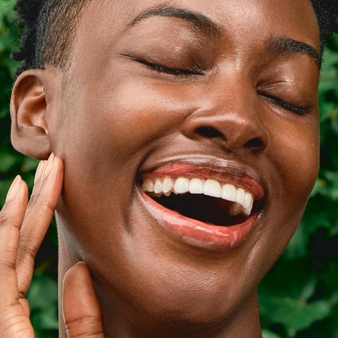 CLARINS Multi-Active Day Cream SPF 15 ingredient or formula highlight image for luxury anti-aging skincare and hydration